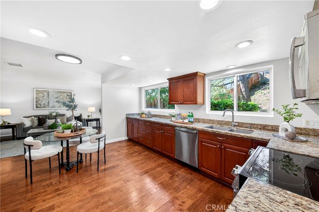 2255 El Rancho Vista, Fullerton, CA 92833