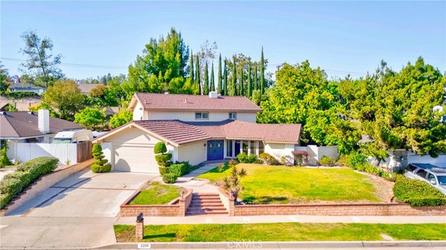 2255 El Rancho Vista, Fullerton, CA 92833