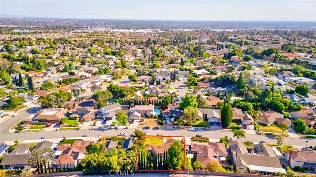 2255 El Rancho Vista, Fullerton, CA 92833