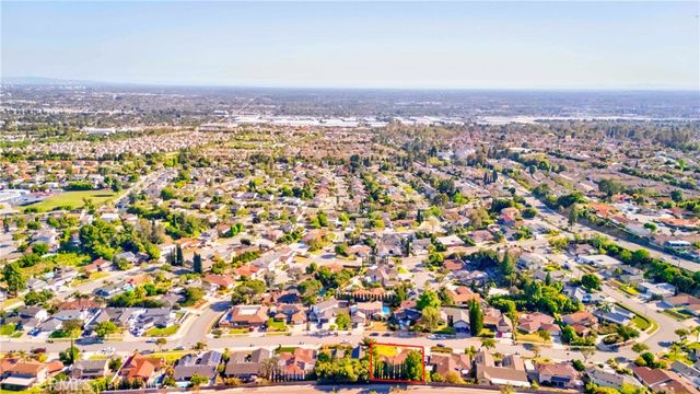 2255 El Rancho Vista, Fullerton, CA 92833