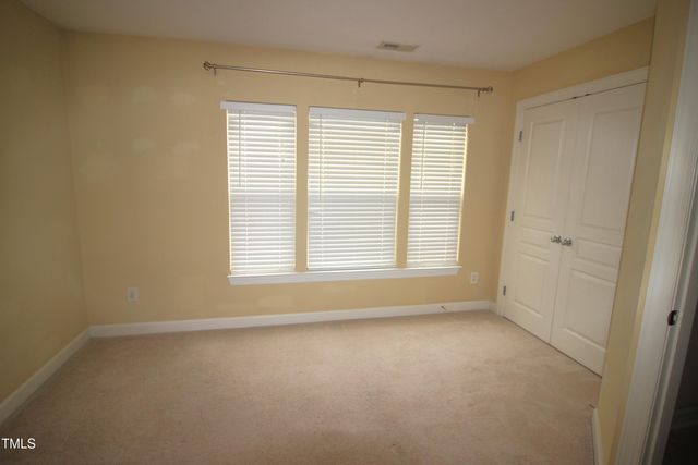 8820 Orchard Grove Way, Raleigh, NC 27612