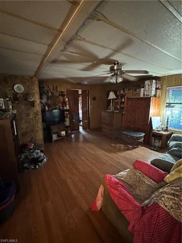 837 Pine Cone AVE, Clewiston, FL 33440