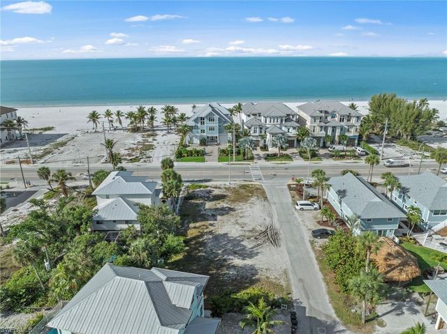 100 Washington AVE, Fort Myers Beach, FL 33931