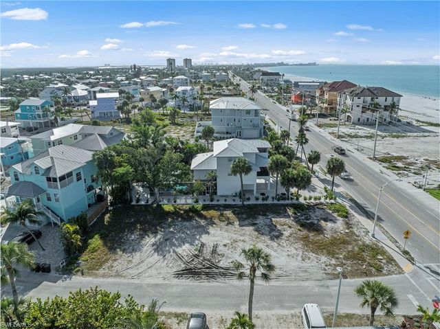 100 Washington AVE, Fort Myers Beach, FL 33931