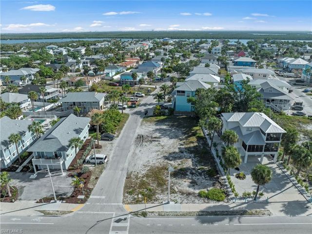 100 Washington AVE, Fort Myers Beach, FL 33931