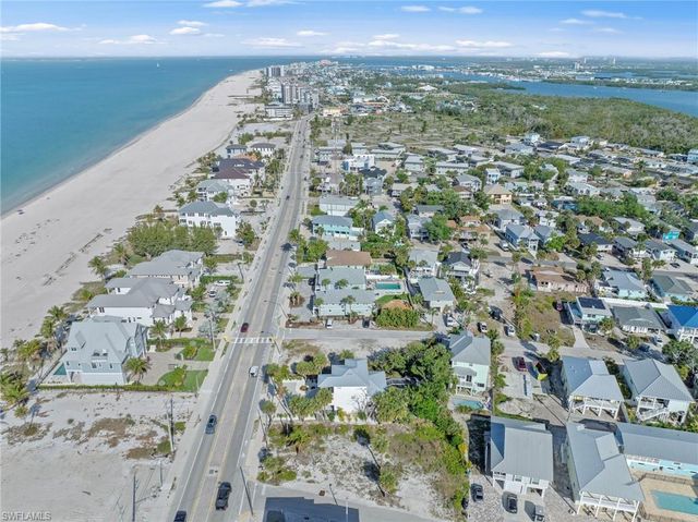 100 Washington AVE, Fort Myers Beach, FL 33931