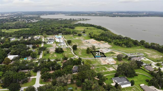 523 WALKER STREET, Oakland, FL 34787