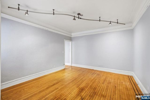 6015 E Blvd 1B, West New York, NJ 07093