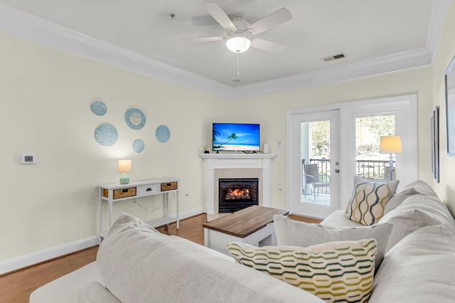 1025 Riverland Woods Place Apt 801, Charleston, SC 29412