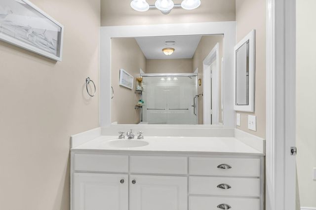 1025 Riverland Woods Place Apt 801, Charleston, SC 29412