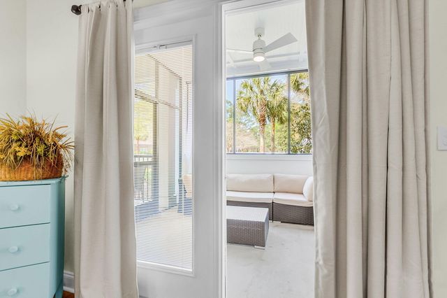 1025 Riverland Woods Place Apt 801, Charleston, SC 29412