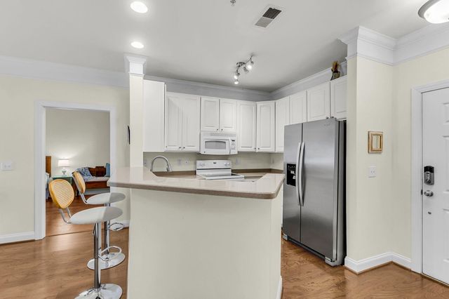 1025 Riverland Woods Place Apt 801, Charleston, SC 29412