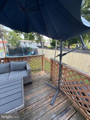 214 BROAD ST, Mount Holly, NJ 08060