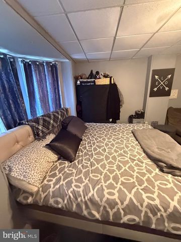 214 BROAD ST, Mount Holly, NJ 08060