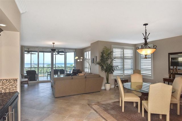 3313 SUNSET KEY CIRCLE 307, Punta Gorda, FL 33955