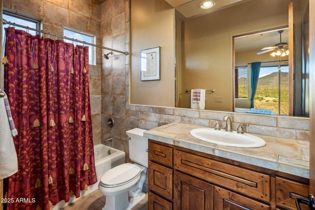 5040 E Rockaway Hills Drive, Cave Creek, AZ 85331