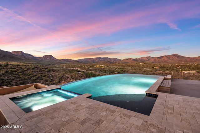 5040 E Rockaway Hills Drive, Cave Creek, AZ 85331