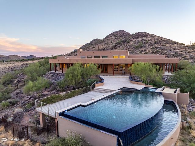 5040 E Rockaway Hills Drive, Cave Creek, AZ 85331