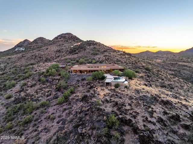 5040 E Rockaway Hills Drive, Cave Creek, AZ 85331