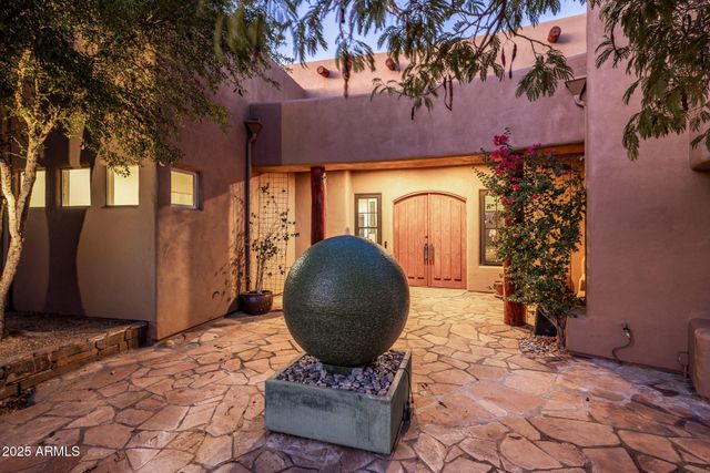 5040 E Rockaway Hills Drive, Cave Creek, AZ 85331