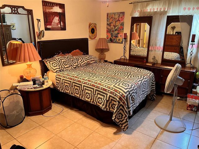 4851 NW 21st Street 105, Lauderhill, FL 33313