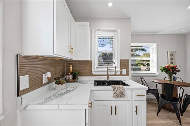 142 Wakefield Street, Rochester, NY 14621