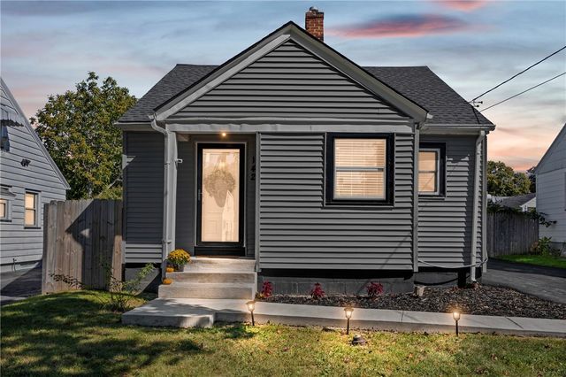 142 Wakefield Street, Rochester, NY 14621