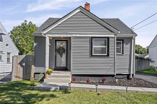142 Wakefield Street, Rochester, NY 14621