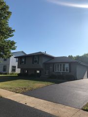 2914 Frank Turk Drive, Plainfield, IL 60586