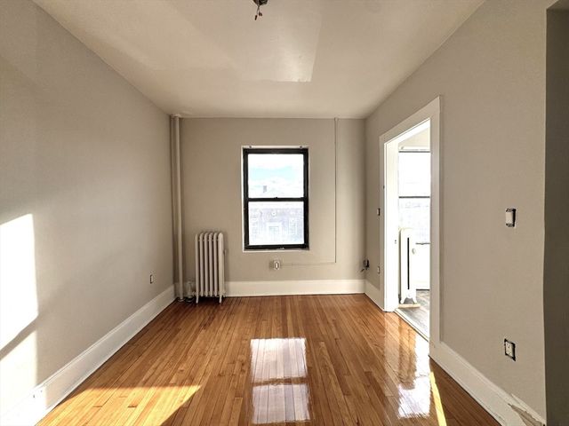 333 Broadway 14, Somerville, MA 02145