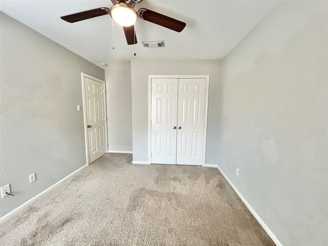 12117 11th Street, Santa Fe, TX 77510