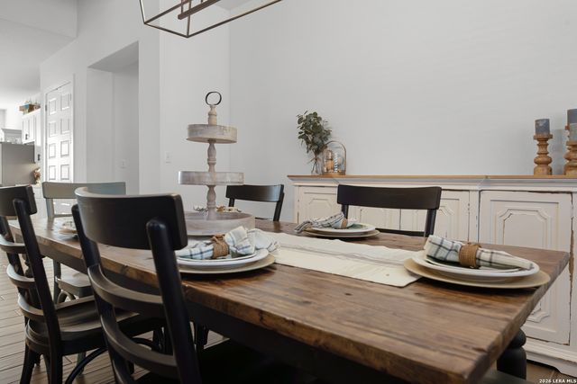 2233 Hoja Ave, New Braunfels, TX 78132