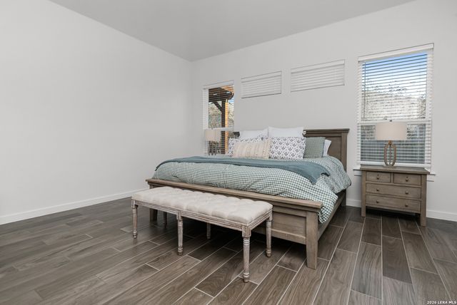 2233 Hoja Ave, New Braunfels, TX 78132