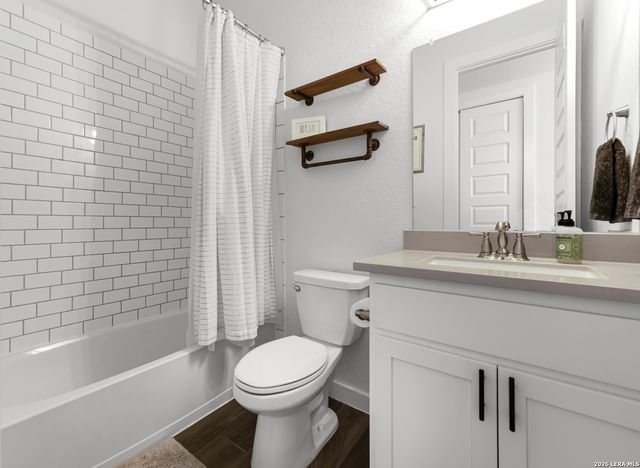 2233 Hoja Ave, New Braunfels, TX 78132