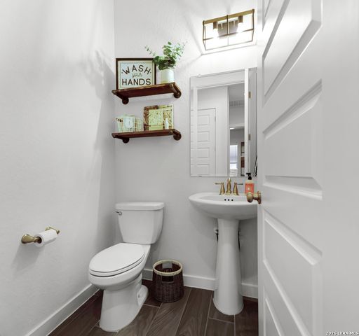 2233 Hoja Ave, New Braunfels, TX 78132