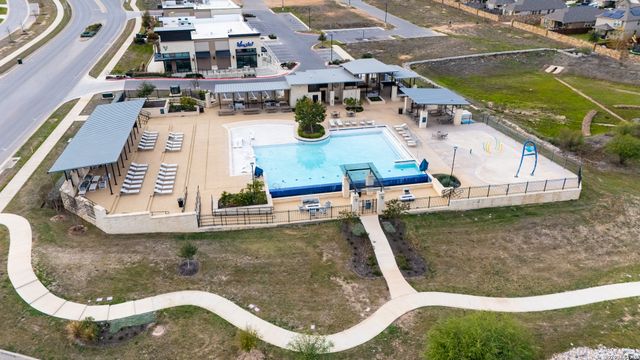 2233 Hoja Ave, New Braunfels, TX 78132