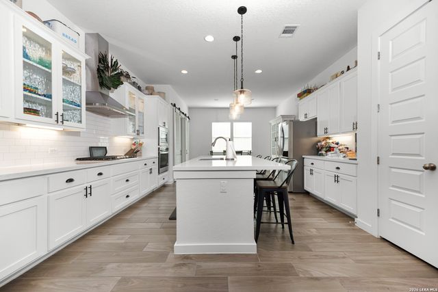 2233 Hoja Ave, New Braunfels, TX 78132