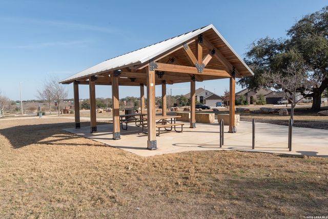 2233 Hoja Ave, New Braunfels, TX 78132