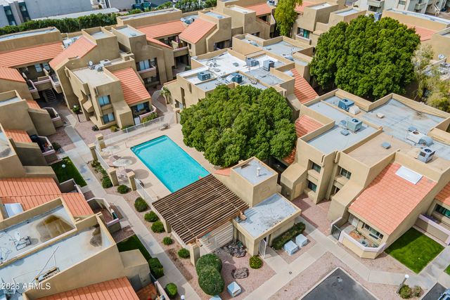 1432 W EMERALD Avenue 27, Mesa, AZ 85202