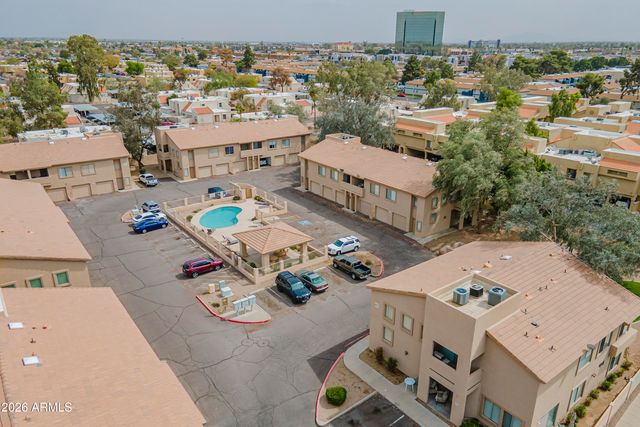 1432 W EMERALD Avenue 27, Mesa, AZ 85202