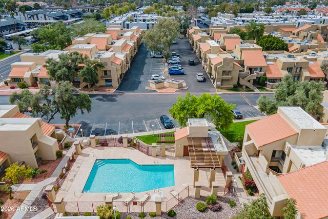 1432 W EMERALD Avenue 27, Mesa, AZ 85202
