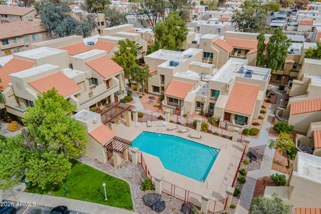 1432 W EMERALD Avenue 27, Mesa, AZ 85202