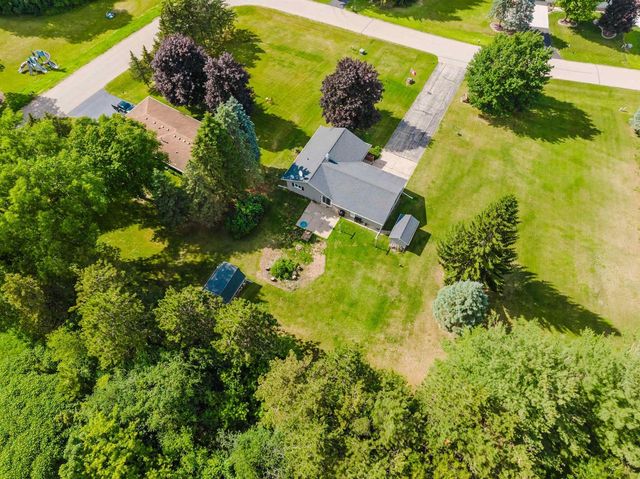 W685 MEADOW DRIVE, Green Lake, WI 54941