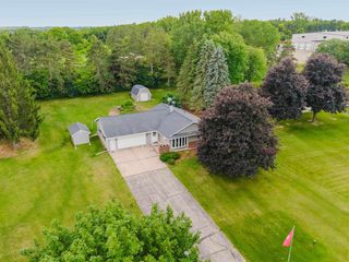W685 MEADOW DRIVE, Green Lake, WI 54941