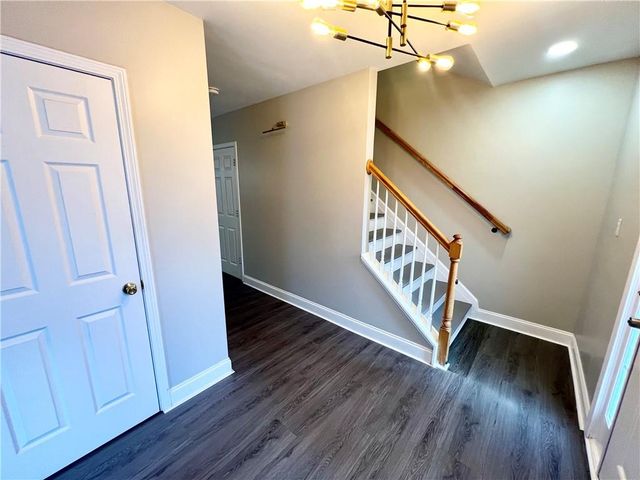 949 Pennsylvania Run, Lawrenceville, GA 30043