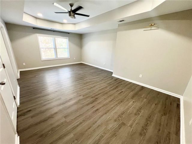 949 Pennsylvania Run, Lawrenceville, GA 30043