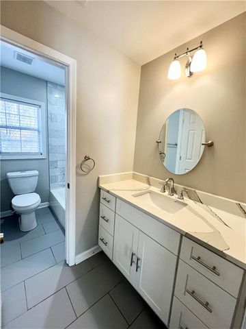 949 Pennsylvania Run, Lawrenceville, GA 30043