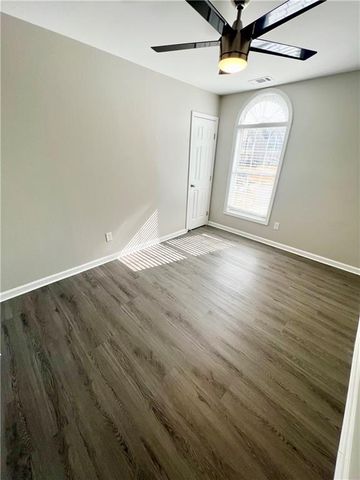 949 Pennsylvania Run, Lawrenceville, GA 30043