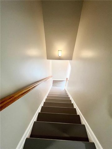 949 Pennsylvania Run, Lawrenceville, GA 30043