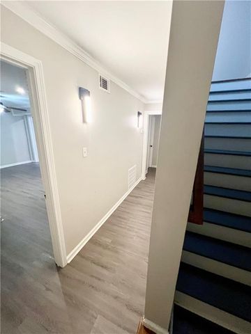 949 Pennsylvania Run, Lawrenceville, GA 30043